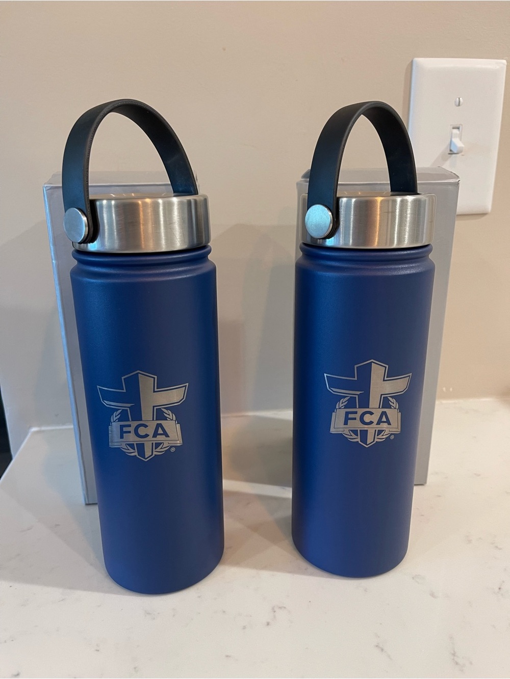 NEW FCA Steel Water Bottle with Box - Set of 2